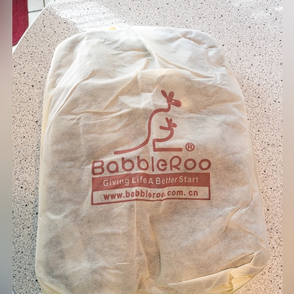 ❤️BNWT BOBBLE ROO DIAPER BAG❤️ - Picture 4 of 6